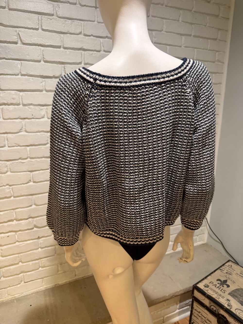 Twenty 8 Twelve Black & Cream Textured Knit Sweater Size Medium Like New - Picture 8 of 14